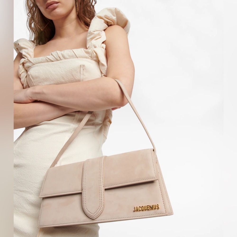 JACQUEMUS
Le Bambino Long leather shoulder bag